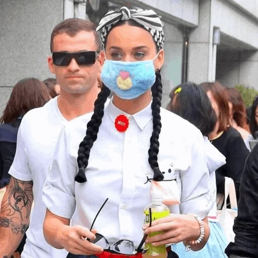 tokio, katy perry, rihanna panamá, related keywords, celebrity wearing mask