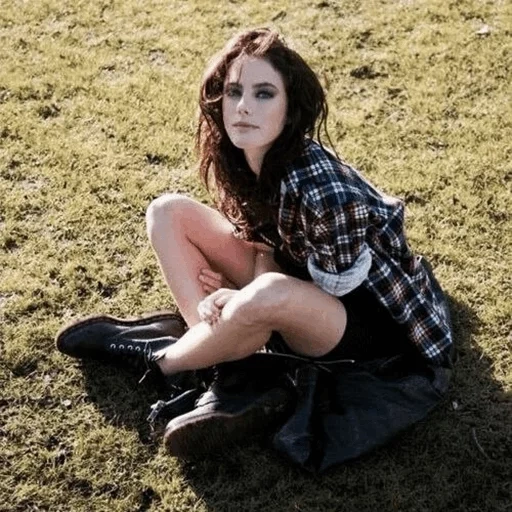 eva brown, effie stumm, kaya scodalario, kaya scodalario efi, kaya scodelario skins