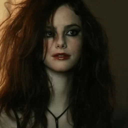 dax, effie stonem, kaya scodalario, kaya scodalario efe, kaya scodelario skins