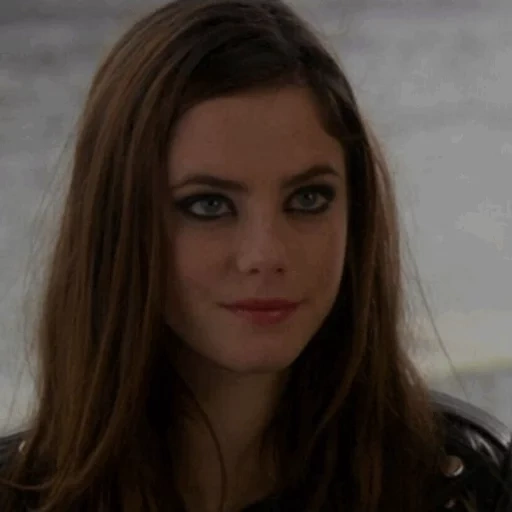 effie, the girl, effie stumm, kaya scodalario efi, elizabeth stom elite