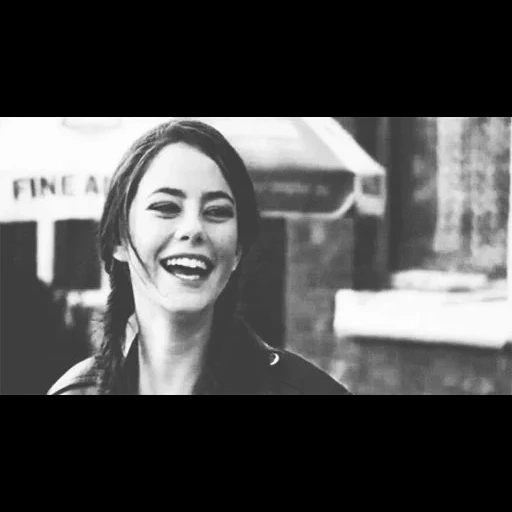 gemido de efectos, los gifs son geniales, kaya scodelario, museo kaya skogladario