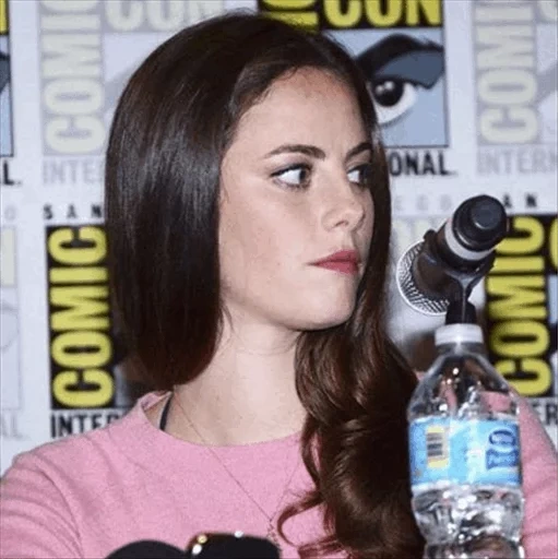 young woman, kaya scodelario, kaya skogladario 2014, kaya skogladario effie, kaya skogladario 2021