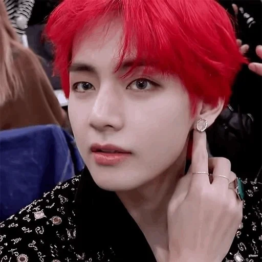 taehyung, bts taehen, kim ta hyun, kim taehyun rouge, bts kim taehyung esthétique