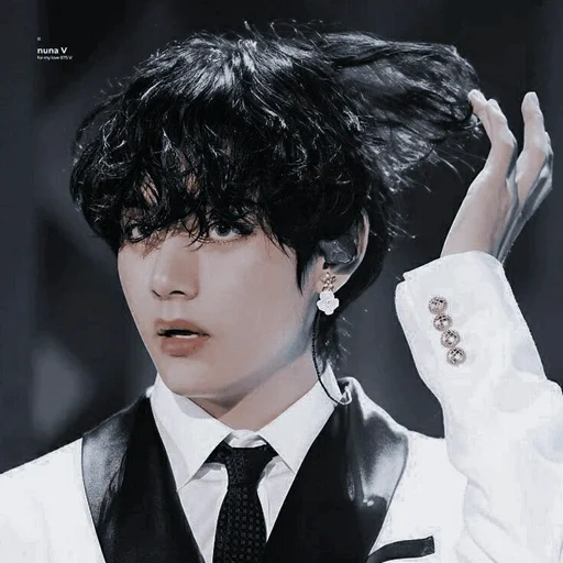 бтс чонгук, ким тэ хён, чон чонгук, bts jungkook, тэхен бтс черными волосами