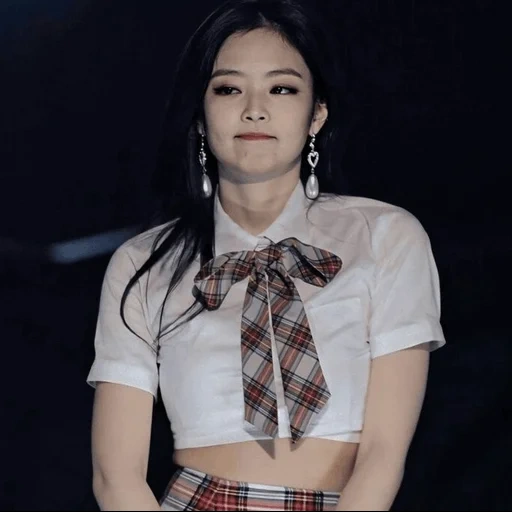 jenny, jennie, schwarzrosa, kim jenny, blackpink jennie