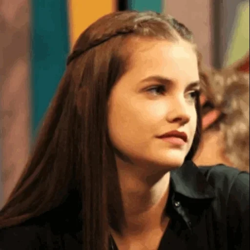 rambut ekor, bundel gaya rambut, barbara palvin, model barbara palvin, kuncir rambut gaya rambut