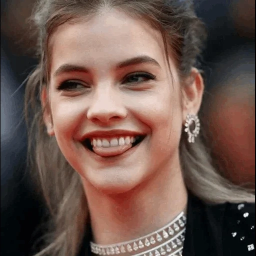 jeune femme, barbara palvin, barbara palvin 2018, barbara palvin cannes, barbara palvin sourire