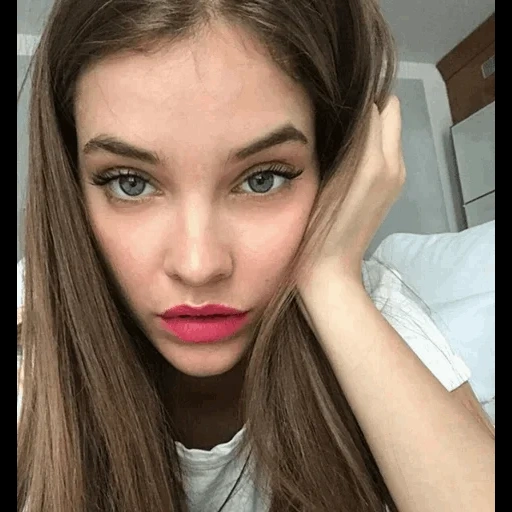 wanita muda, barbara palvin, selfie barbara palvin, hamil barbara palvin, barbara palvin miranda kerr