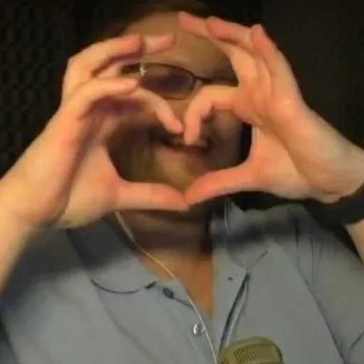 human, heart hands, kyglinov heart, dilyuk shows a heart, kyplinov shows a heart