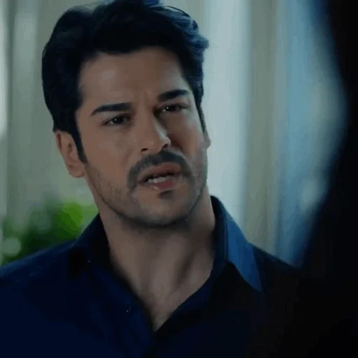 kara sevda, burak ozchitiv, burak ozchitovit kemal, kemal black love, burak ozchitivit es triste