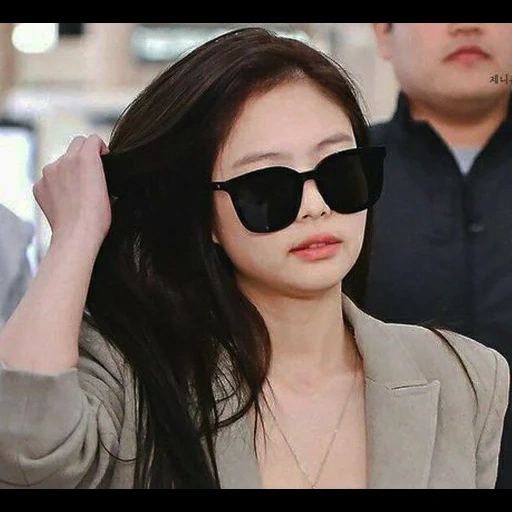 jenny king, mode coréenne, jennie blackpink, lunettes de soleil pour femmes