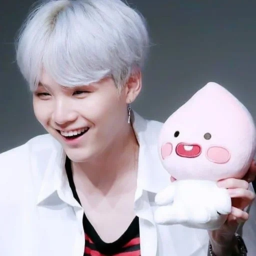 suga, bts suga, min yoongi, min yoongi suga, игрушки bts min yoongi