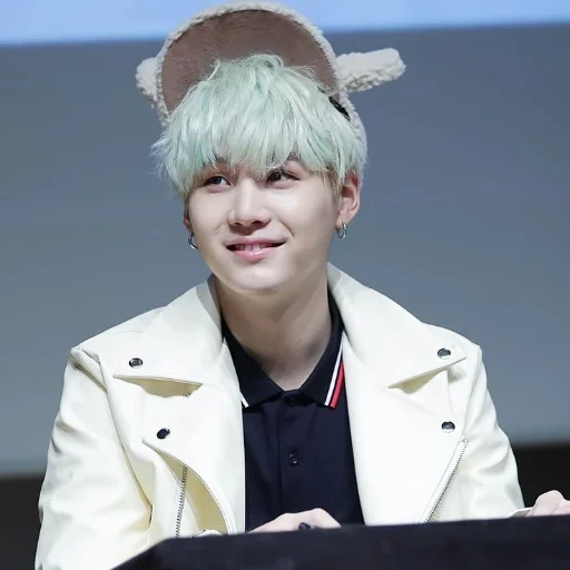 suga, бтс шуга, yoongi bts, min yoongi bts, min yoongi suga