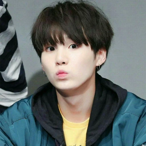 юнги, yoongi, шуга бтс, чон чонгук, bts yoongi