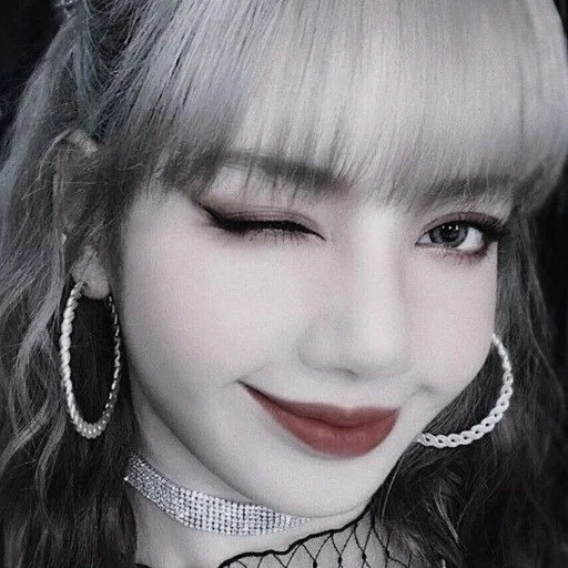 poudre noire, buenos aires, blackpink lisa, black pink lisa, maquillage coréen