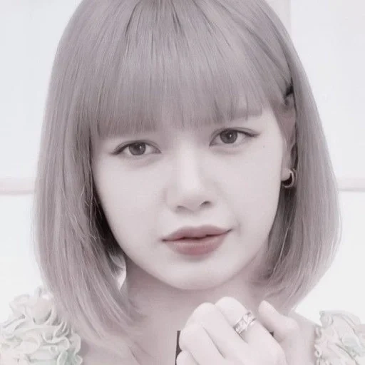 la lisa, la ragazza, polvere nera, lisa blackpink, twice jeongyeon