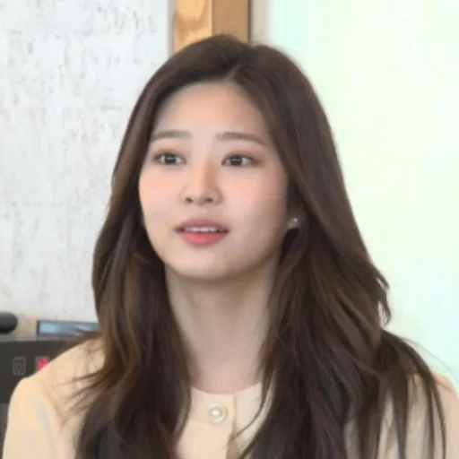 golden pearl, xu xianzhen, twice tzuyu, korean actor, korean actress