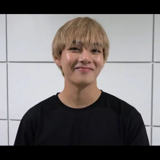 taehyung, jimin bts, kim ta hyun, bts taehyung, meninos de bangtan