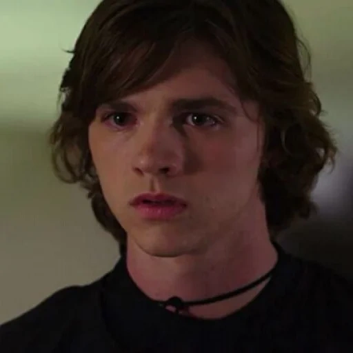 evan peters, joel courtney, young actor, tate landon sweater, stall kissing actor