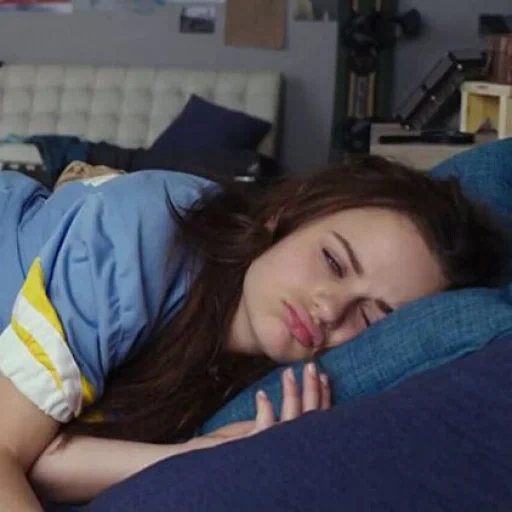 joey king, kissing booth, le stand kiss 2018, joey king fait une scène chaude, kaléidoscope de baisers film 2018