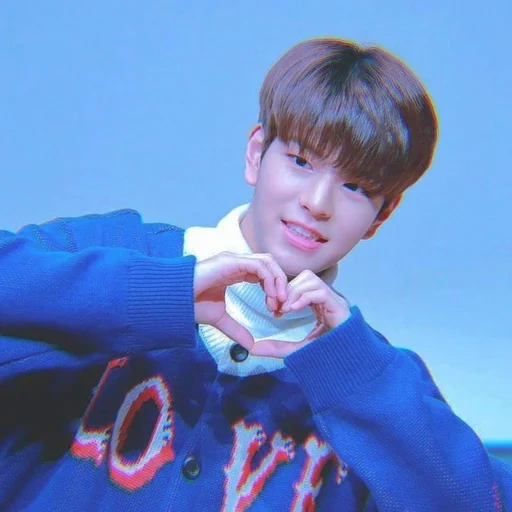 азиат, чон чонгук, wei 위아이 twilight, stray kids фандом, stray kids seungmin