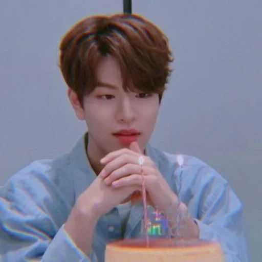 asiático, jin chengmin, menino bonito, ator coreano, cirurgia de stray kids hyungin