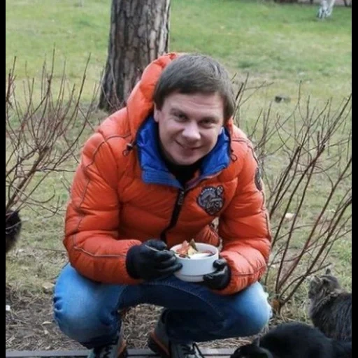 mensch, junge frau, natalia demina, das verwaiste tierheim novosibirsk, salamakhina elena alexandrovna wladiwostok