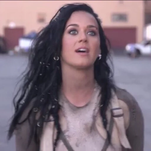 katy perry, lente de película, katie perry se levantó, katy perry rice, katy perry alzamiento clip