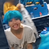 bts v, taehyung bts, bebek bts yungisha, tae hyung rambut biru, tae hyung berambut biru
