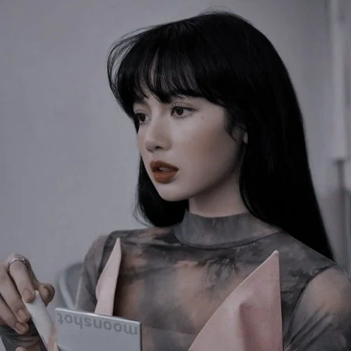 mujer joven, kim jisu, rosa negro, chicas coreanas, lisa blackpink estética
