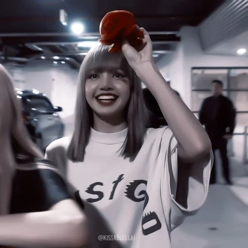 lisa bp, black pink, jennie lisa, blackpink hate, lisa blackpink