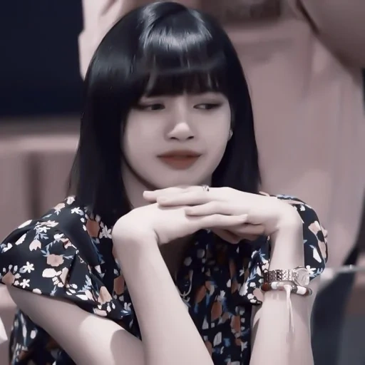 schwarzrosa, lisa blackpink, mädchen koreanisch, süße mädchen, blackpink lisa pretty savage