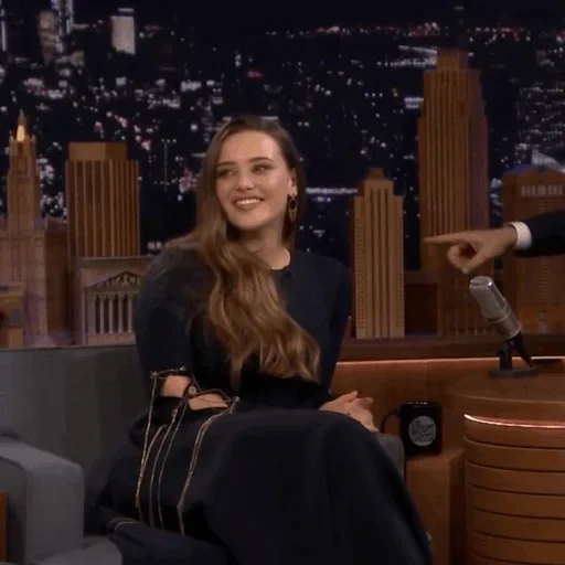 jimmy fallon, malam ini, karagugino 2021, barbara palvin jimmy fallon show, millie bobby brown jimmy fallon show