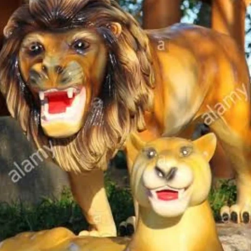la tête de leo, le lion est grand, la figure du lion, jardin de figurines leo