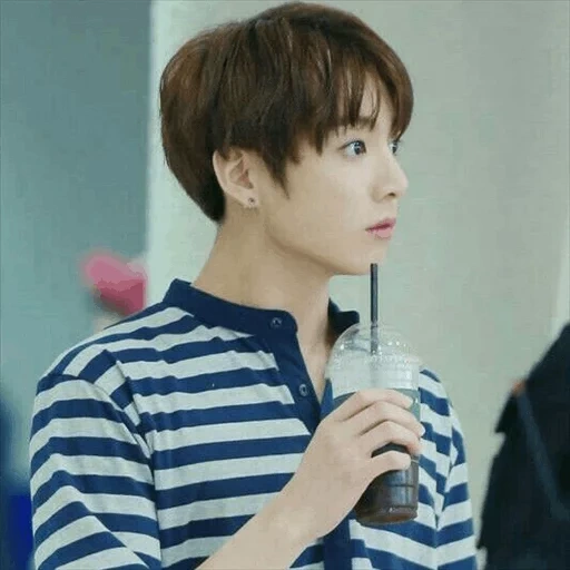 чонгук, чон чонгук, jungkook bts, красивый мальчик, чонгук эстетика амино