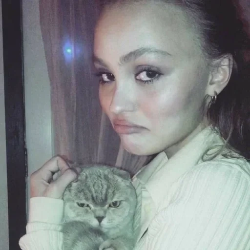 human, young woman, lily-rose melody depp, lily rose depp topless, lily rose depp met gala