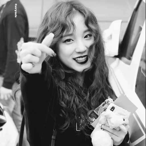 yuqi, gidle, asiático, g idle, natureza saebom