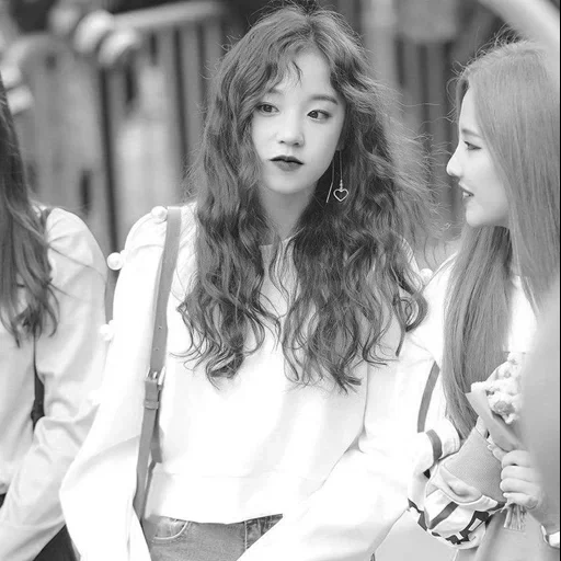 inactif, g inactif, g idle yuqi hwaa, coupes de cheveux coréennes, coiffure coréenne