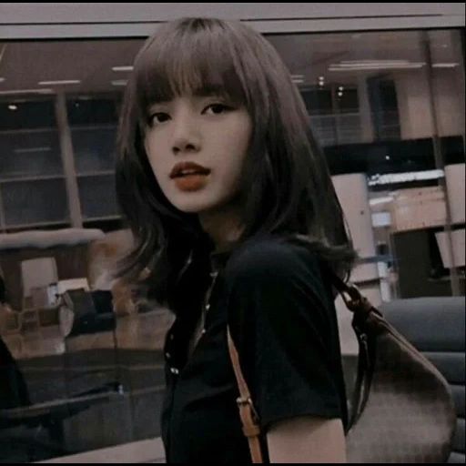 pó preto, lalisa manoban, jennie blackpink, blackpink lalisa, estética de lalisa manoban