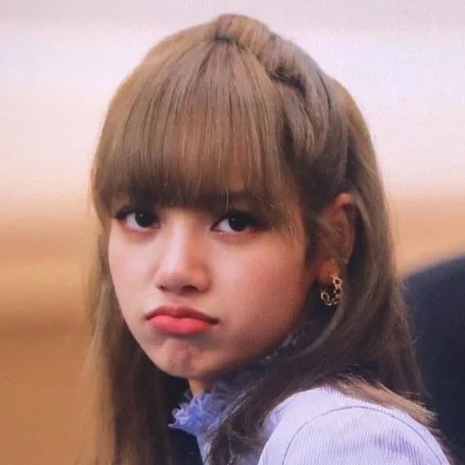 polvere nera, lisa lalisa, lisa blackpink, blackpink lalisa