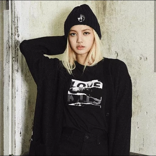 девушка, black pink, nonagon lisa, группа blackpink, blackpink lisa без челки