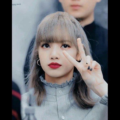 hitam pink, lisa blackpink, lalisa manoban, blackpink lalisa, lalisa manoban without bangs 2020