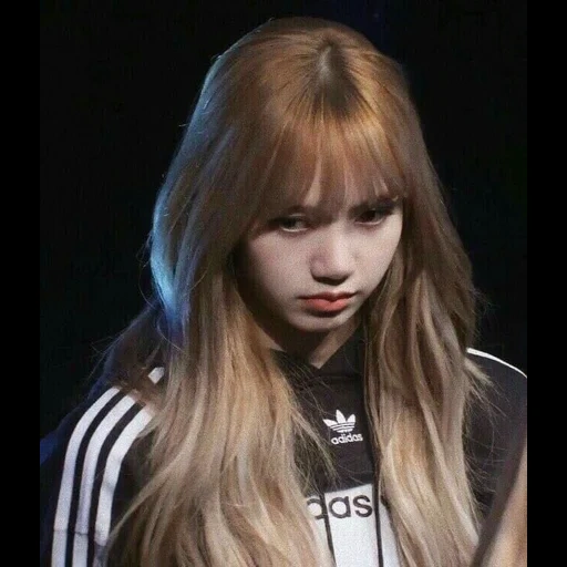 la ragazza, fox black powder, lisa blackpink, blackpink lisa adidas, lalisa manoban ddu du ddu