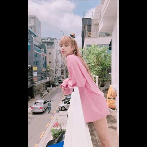 pó preto, lalisa manoban, blackpink lisa, a raposa manoban é fofa, estética blackpink lisa