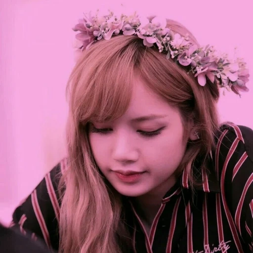 девушка, black pink, дженни ким, lisa blackpink, jennie blackpink