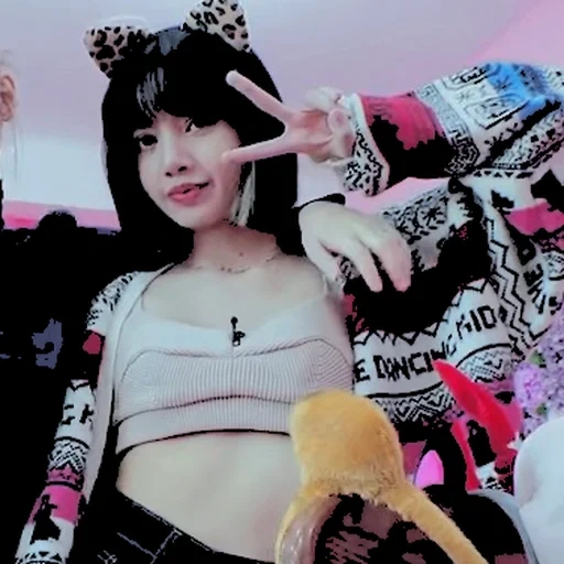 the girl, asian, koreanische frisur, abisicari tik tok, das herz auf dem kopf von lalisa manoban 2019