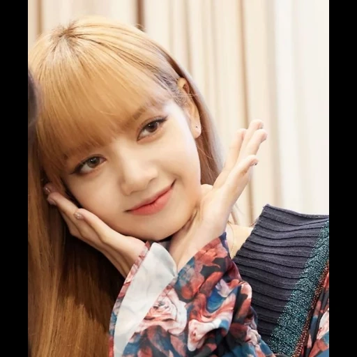 black powder, fox blackpink, lisa blackpink, jennie blackpink, blackpink lalisa