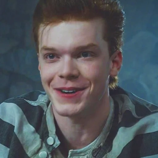 jerome valeska, cameron monaen, cameron monaen gotham, cameron monaen jerome, police di cameron monan gotham jerome