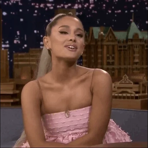 ariana, ариана, sweetener, ариана гранде