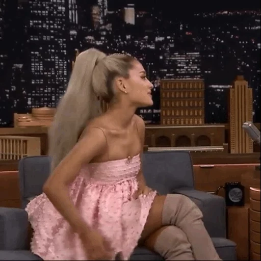 ariana, jimmy fallon, ariana grande, esta noche, ariana grande sweener